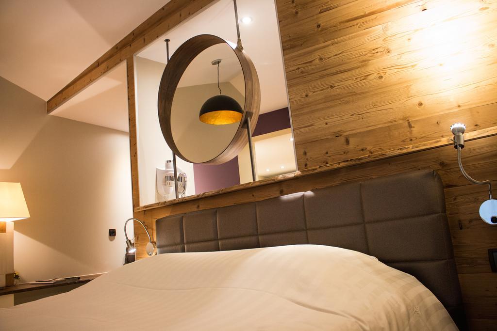 Hotel Restaurant "Le Strasbourg" ビッチュ エクステリア 写真