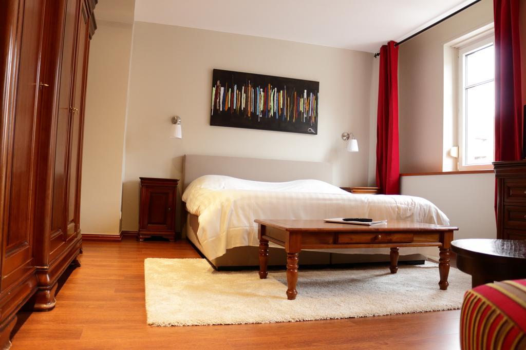 Hotel Restaurant "Le Strasbourg" ビッチュ 部屋 写真