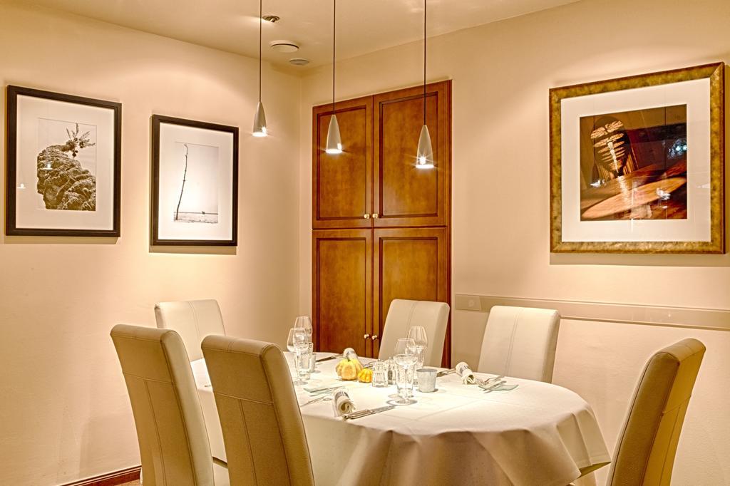 Hotel Restaurant "Le Strasbourg" ビッチュ エクステリア 写真